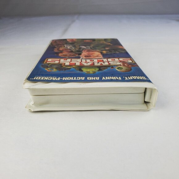 Small Soldiers VHS Tape 1998 - Clamshell Case - Picture 8 of 9